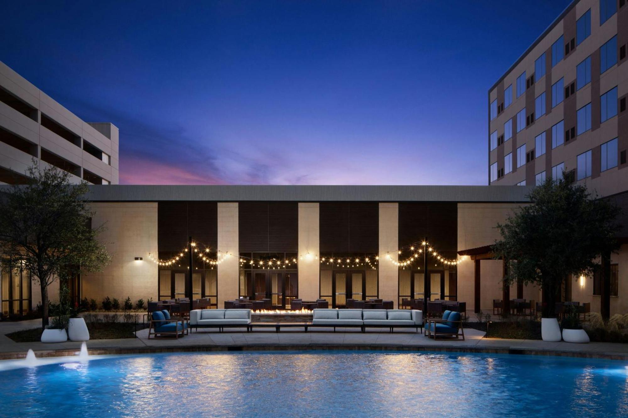 Marriott Dallas Allen Hotel & Convention Center Bagian luar foto
